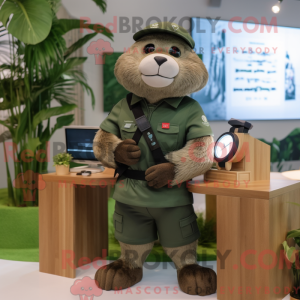 Olive Otter maskot kostume...