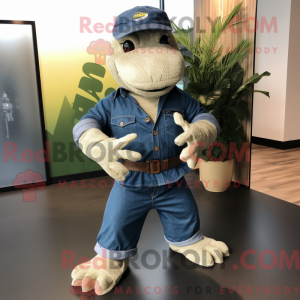 Titanoboa maskot kostume...