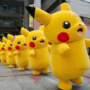 Mascotte de Pikachu célèbre personnage de dessin animé -