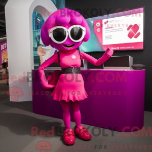 Magenta Contortionist...