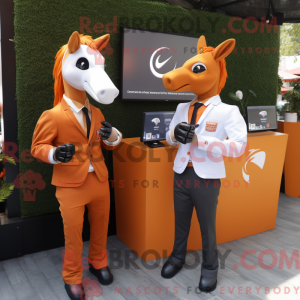 Orange Mare mascottekostuum...