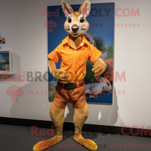 Personnage mascotte de...