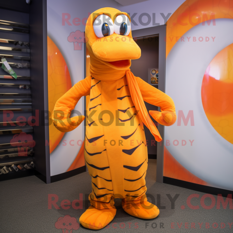 Orange pythonmaskot med overall och halsduksclips - Python Mascots - REBROKO_213386 - RedBrokoly.com