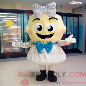 Postava maskota krémového...