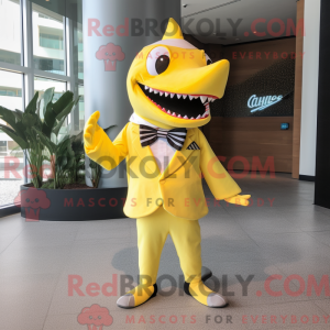 Máscara de Tubarão Amarelo...