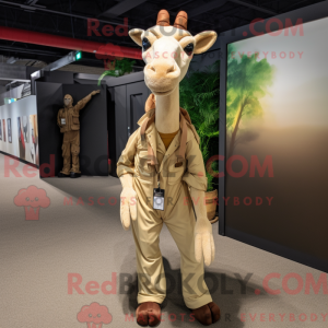 Mascotte de girafe beige...