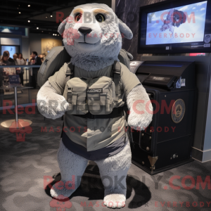 Silver Navy Seal maskot...