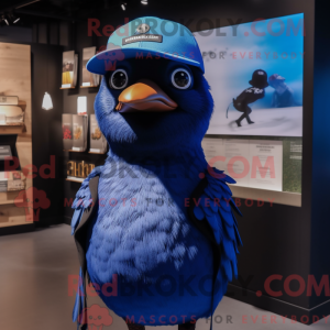 Blue Blackbird maskot...