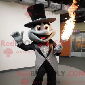 Grey Fire Eater maskot...