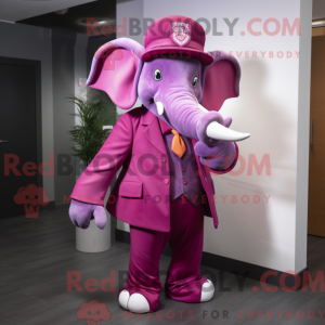 Máscara de elefante magenta...