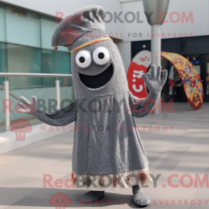Šedá postava maskota Paella...