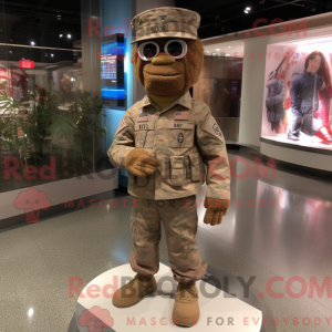 Disfraz de mascota soldado...