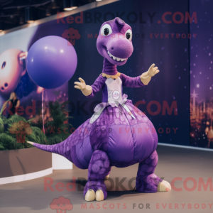 Lilla Diplodocus maskot...