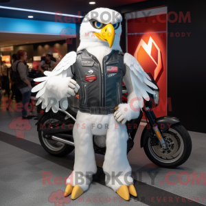 Figura de máscara de falcão...