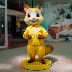 Mascotte d écureuil jaune...
