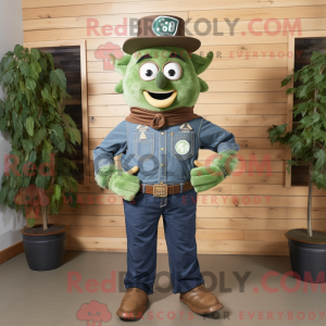 Forest Green Chief maskot...