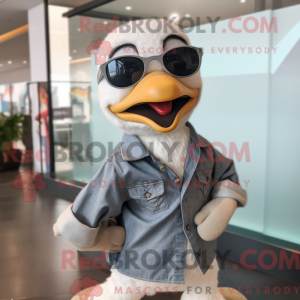 Silver Gosling mascot...