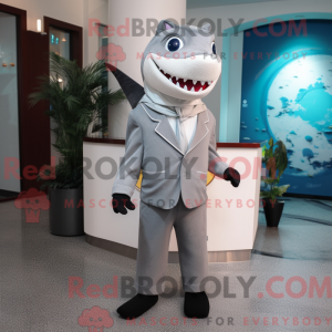 Disfraz de mascota tiburón...