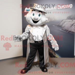 Silver Momentum mascot...