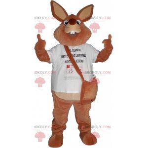 Kjempebrun kaninmaskot med skoletaske - Redbrokoly.com