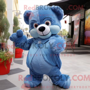 Máscara de urso de pelúcia...