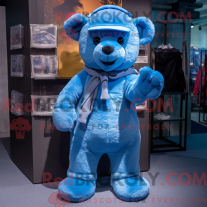 Máscara de urso de pelúcia...