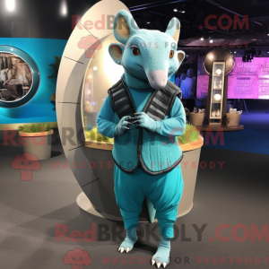 Cyan Armadillo maskot...