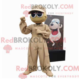 Beige Sniper maskot kostume...