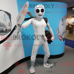 Sølv Knife Thrower maskot...