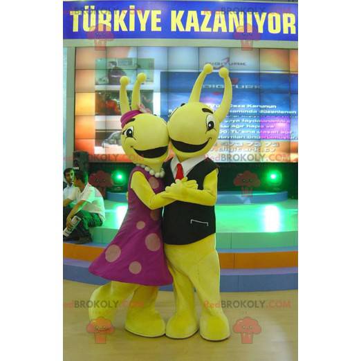 2 mascottes van groene sprinkhanen - Redbrokoly.com