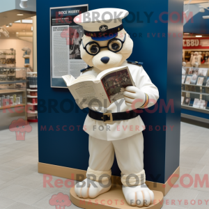 Krémový kostým maskota Navy...