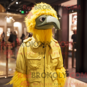 Citrongul struds maskot...