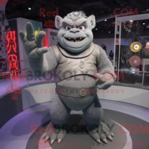 Figura de máscara de Ogre cinza com macacão e braçadeira - Mascotes Ogros - REBROKO_223613 - RedBrokoly.com