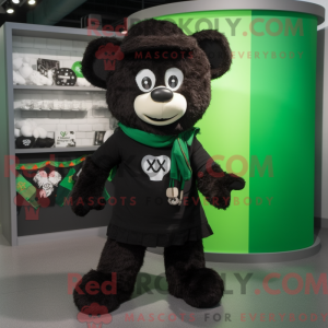 Figura de máscara preta da...