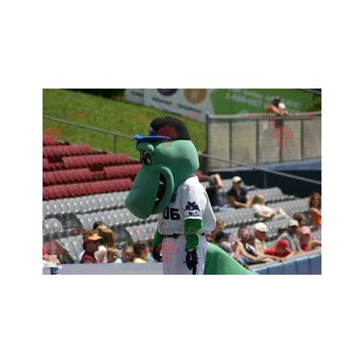 Grønn krokodille maskot i hvitt hockeyantrekk - Redbrokoly.com