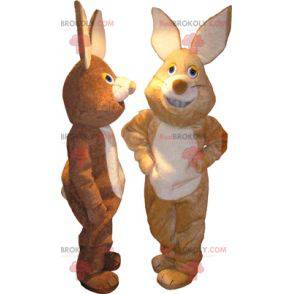 2 mascotes coelhos, um marrom e um bege - Redbrokoly.com