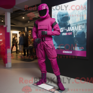 Magenta Gi Joe Maskottchen...