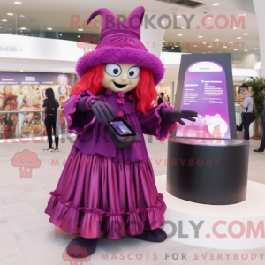 Magenta Witch maskotka...