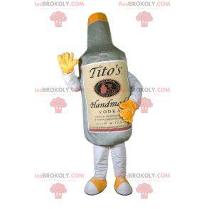 Mascota de botella de vodka gris gigante. Alcohol -