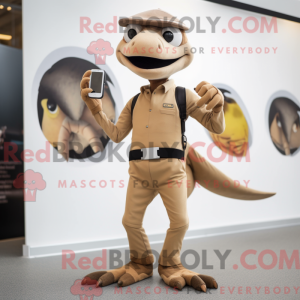 Tan Dimorphodon mascot...