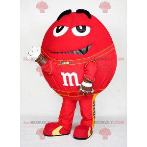 Gigantyczna czerwona maskotka M&M. Maskotka cukierki