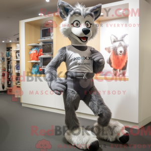 Figurka Silver...
