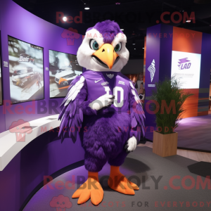 Lilla Falcon maskot kostume...