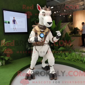 Wit Okapi-mascottekostuum...