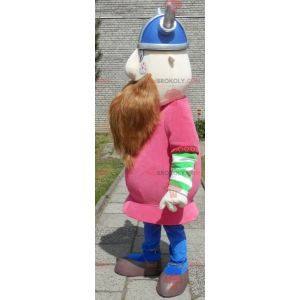 Mascota vikinga barbuda vestida de rosa con casco -
