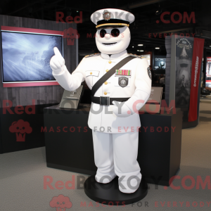 Uma figura de máscara de...