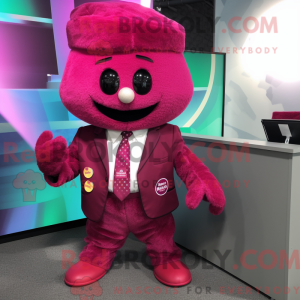 Magenta traz uma máscara de...