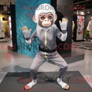 Excelente máscara de macaco...