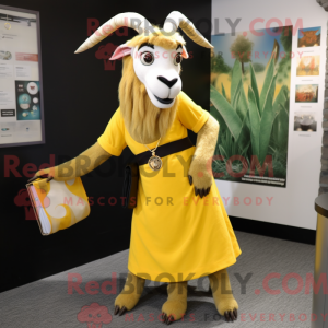 Personaggio mascotte capra...