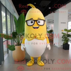Cream Mango maskot...